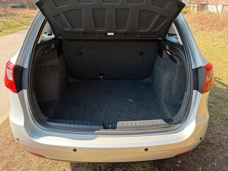 Gebraucht Seat Ibiza ST Reference 75 PS (55 kW) 2017 Grau Kombi