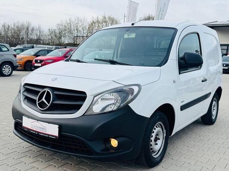 Gebraucht Mercedes Citan 108 75 PS (55 kW) 2017 Weiß Van / Kleinbus