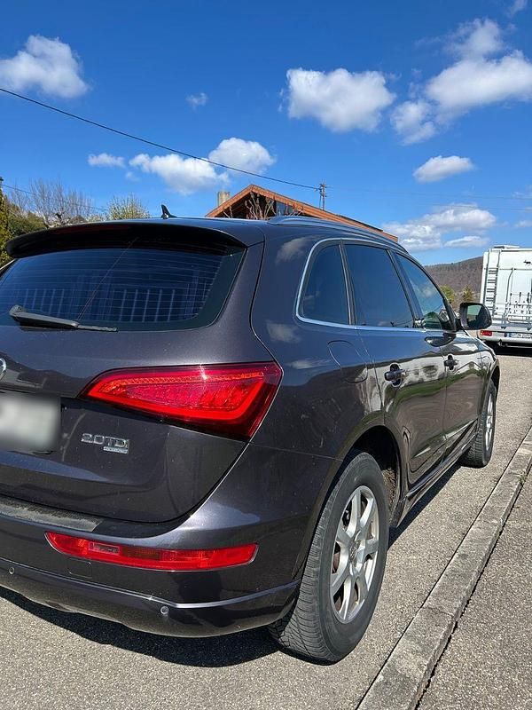 Gebraucht Audi Q5 170 PS (125 kW) 2009 Violet SUV