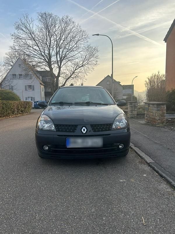 Schwarz Gebraucht 2003 Renault Clio II Kleinwagen | 1.100 € (Guter Preis) - Bild 1/2