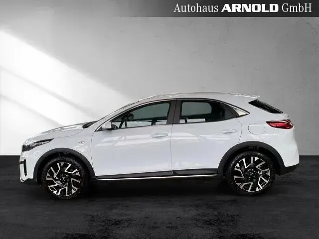 Gebraucht Kia XCeed Comfort 140 PS (102 kW) 2025 Weiß (carraraweiß) SUV