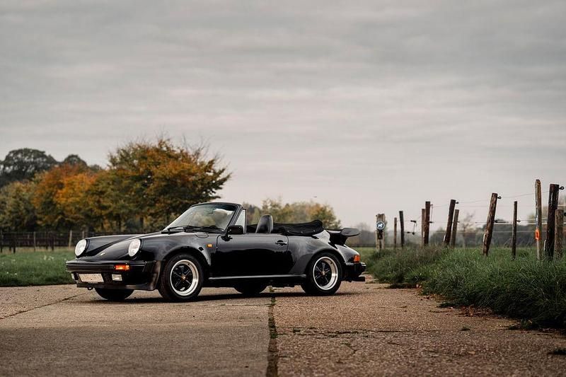 Gebraucht Porsche 911 300 PS (220 kW) 1988 Schwarz Cabrio