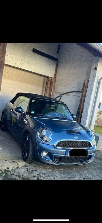 Gebraucht 2011 Mini Cooper S Cabriolet Cabrio | 10.850 € (Etwas zu teuer) - Bild 1/4