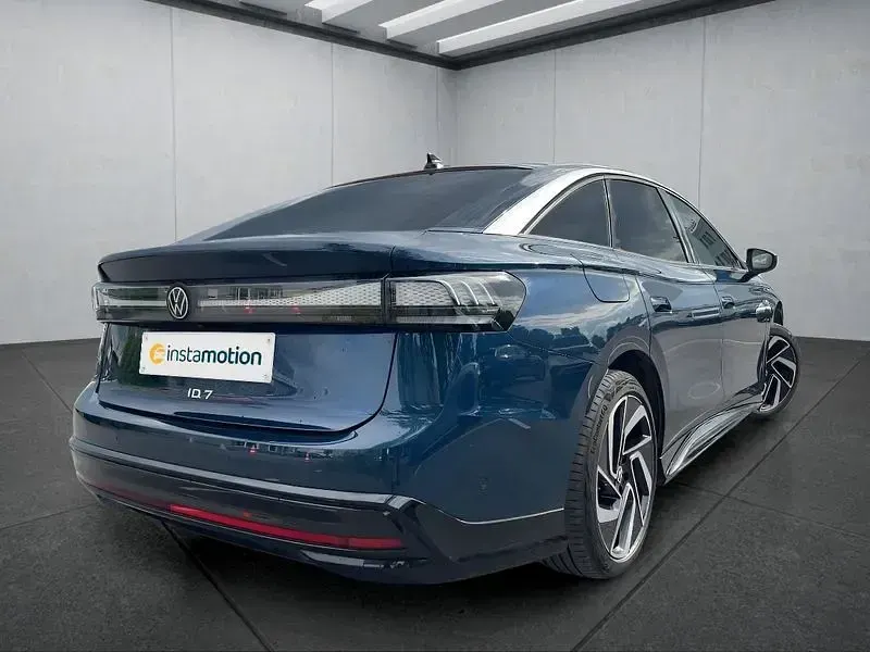 Gebraucht VW ID.7 Pro 210 kW (286 PS) 2025 Blau Limousine