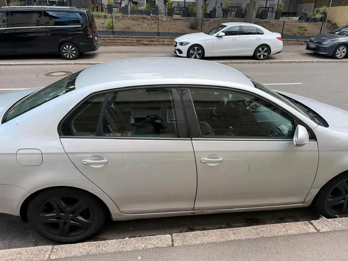 Gebraucht VW Passat 115 PS (84 kW) 2007 Silber Limousine