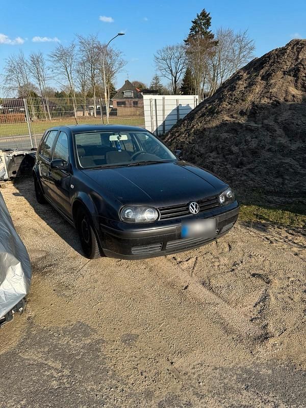 Gebraucht VW Golf IV 131 PS (96 kW) 2001 Schwarz Kleinwagen