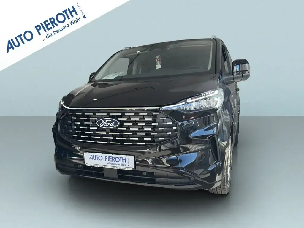 Gebraucht Ford Tourneo Custom Titanium 150 PS (110 kW) 2026 Van