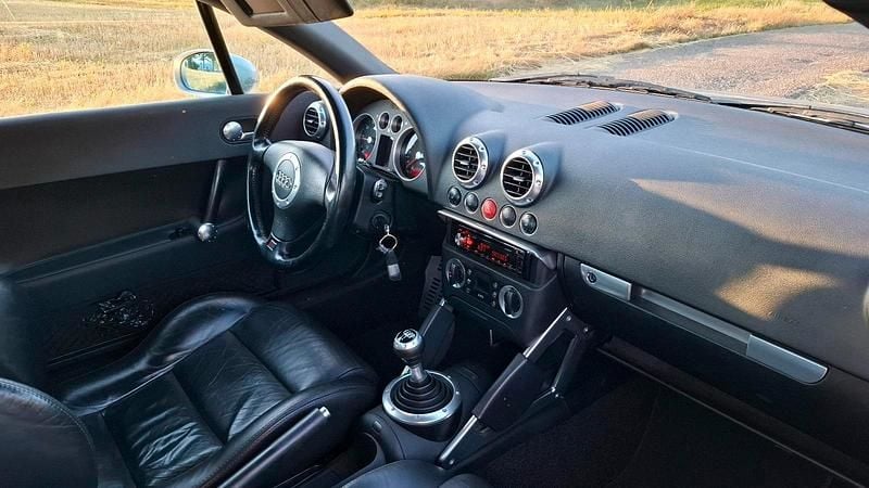 Gebraucht Audi TT Roadster 180 PS (132 kW) 2001 Silber Cabrio