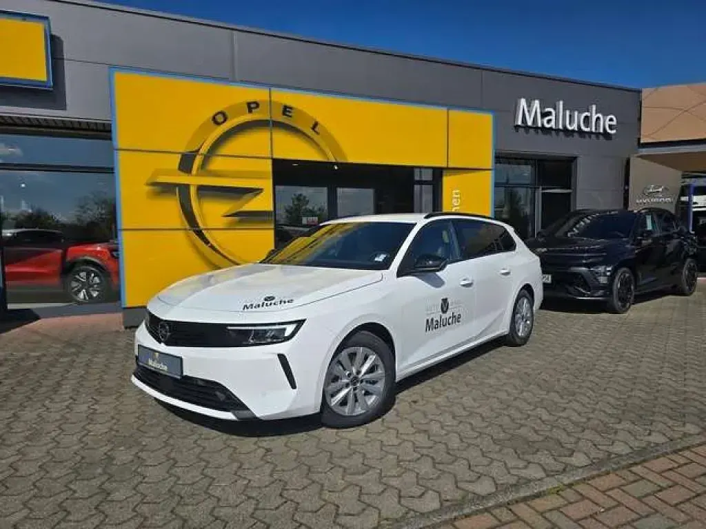 Gebraucht Opel Astra Edition 136 PS (100 kW) 2025 Arktis weiß (uni) Kleinwagen