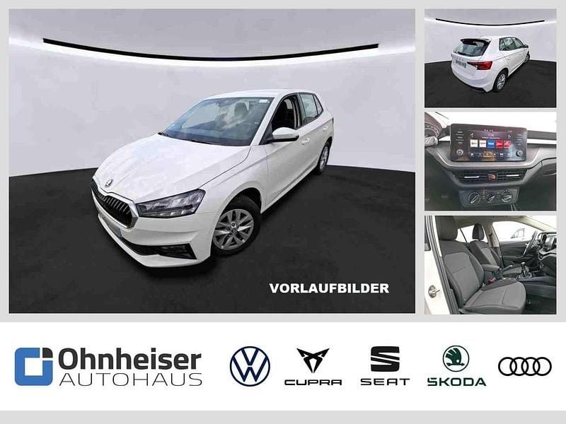 Weiß Gebraucht 2023 Skoda Fabia Selection Kleinwagen | 15.850 € (Guter Preis) - Bild 1/4