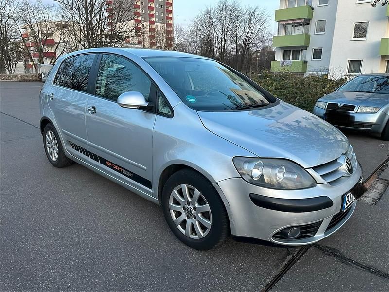 Gebraucht VW Golf V 140 PS (102 kW) 2007 Silber Limousine