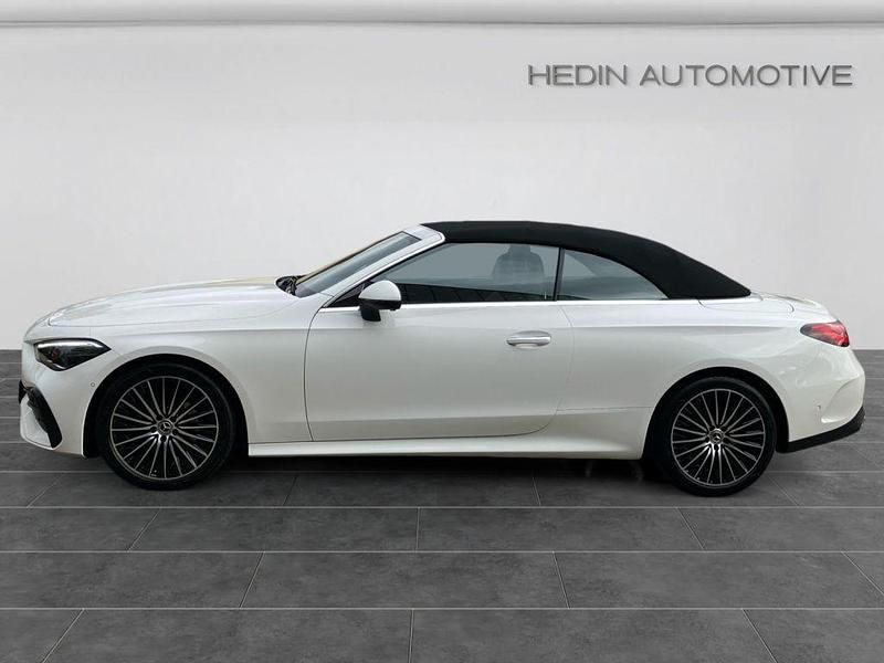 Gebraucht Mercedes CLE200 AMG 204 PS (150 kW) 2024 Unilack polarweiß Cabrio