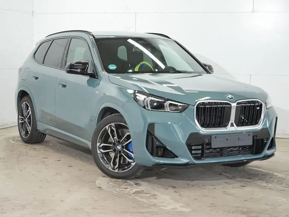 Gebraucht BMW X1 Performance 300 PS (220 kW) 2025 Grün SUV