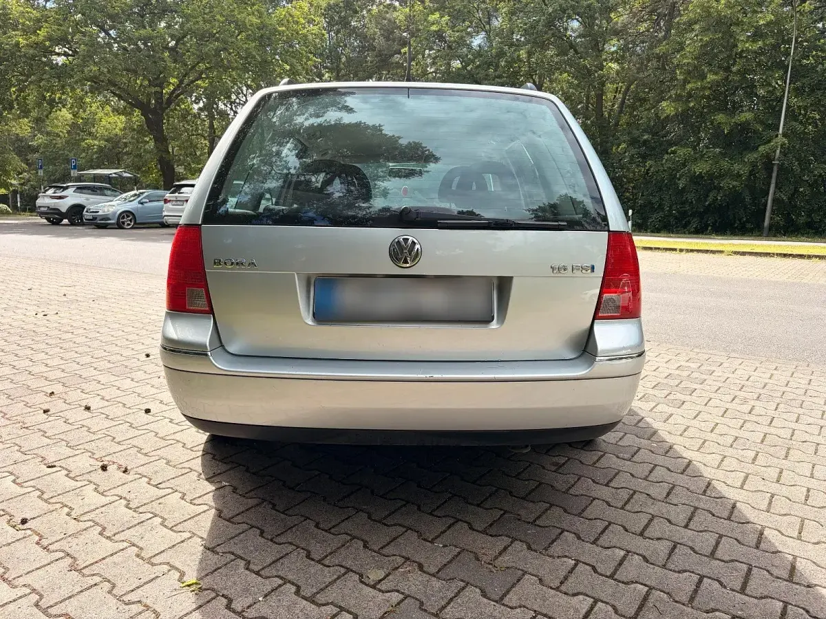Gebraucht VW Bora 110 PS (80 kW) 2002 Grau Kombi
