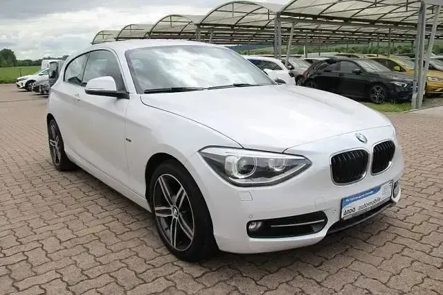 Gebraucht BMW 118 Sport Line 143 PS (105 kW) 2014 Andere Kleinwagen