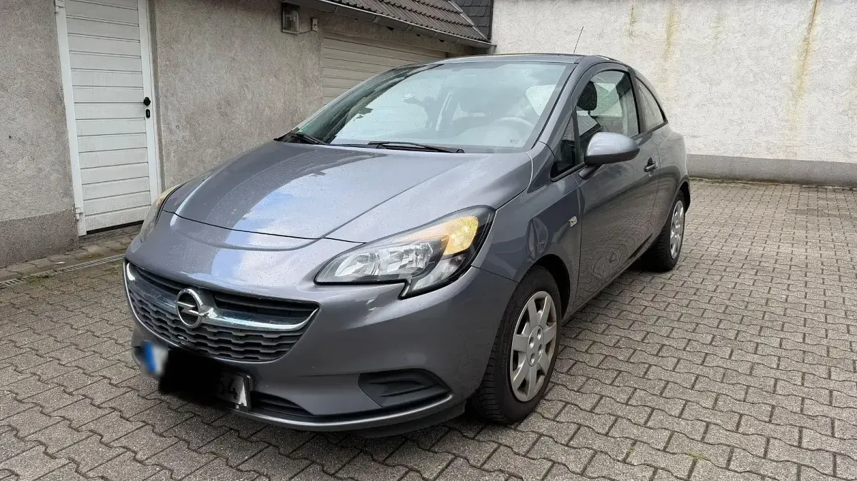Gebraucht Opel Corsa Edition 69 PS (50 kW) 2015 Silber Kleinwagen