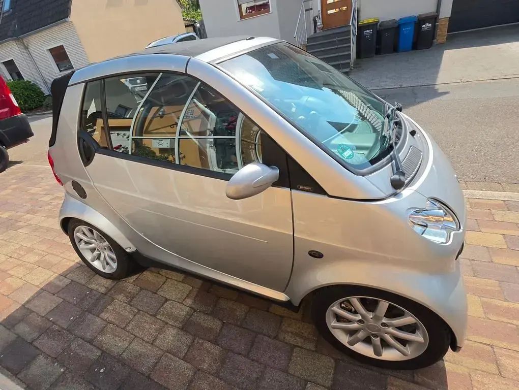 Gebraucht Smart ForTwo Cabrio Passion 61 PS (44 kW) 2003 Silber Cabrio