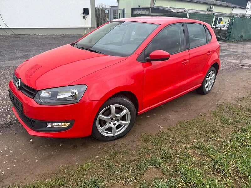 Gebraucht VW Polo 100 PS (73 kW) 2013 Rot Kleinwagen
