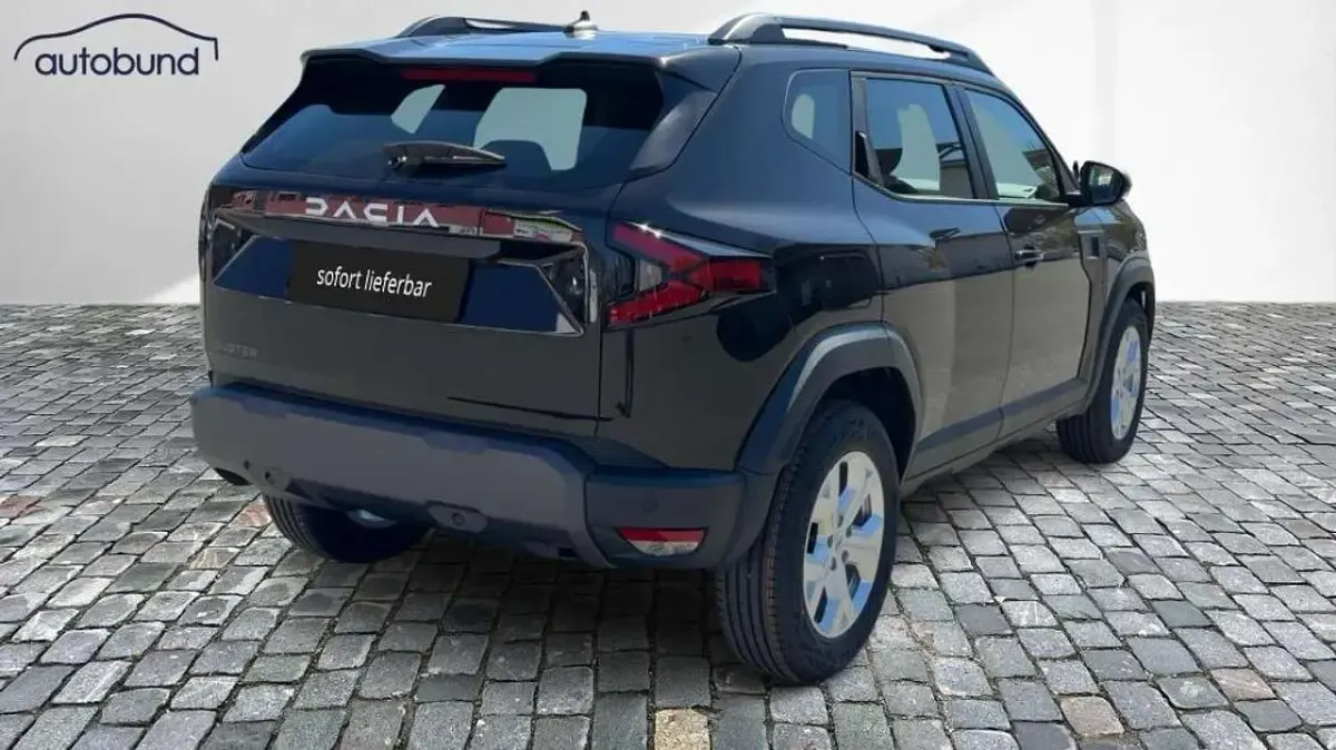 Neu Dacia Duster Celebration 140 PS (102 kW) 2026 Schwarz SUV