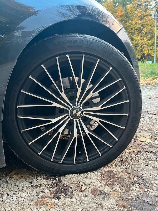 Gebraucht BMW 118 143 PS (105 kW) 2010 Schwarz Kleinwagen