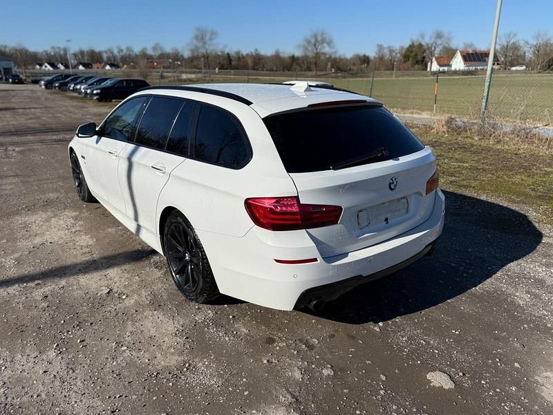 Gebraucht BMW 535 M Sport 313 PS (230 kW) 2015 Weiß Kombi