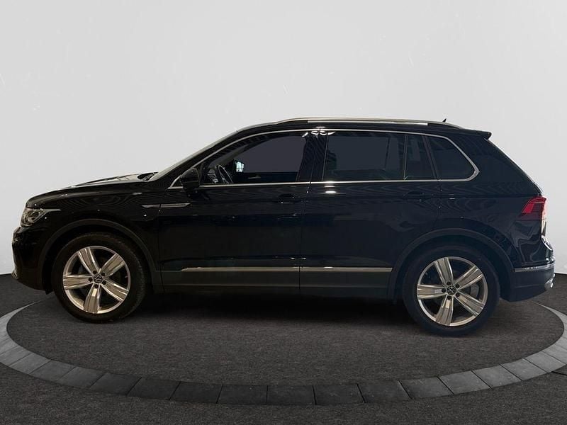 Gebraucht VW Tiguan Elegance 150 PS (110 kW) 2021 Schwarz SUV