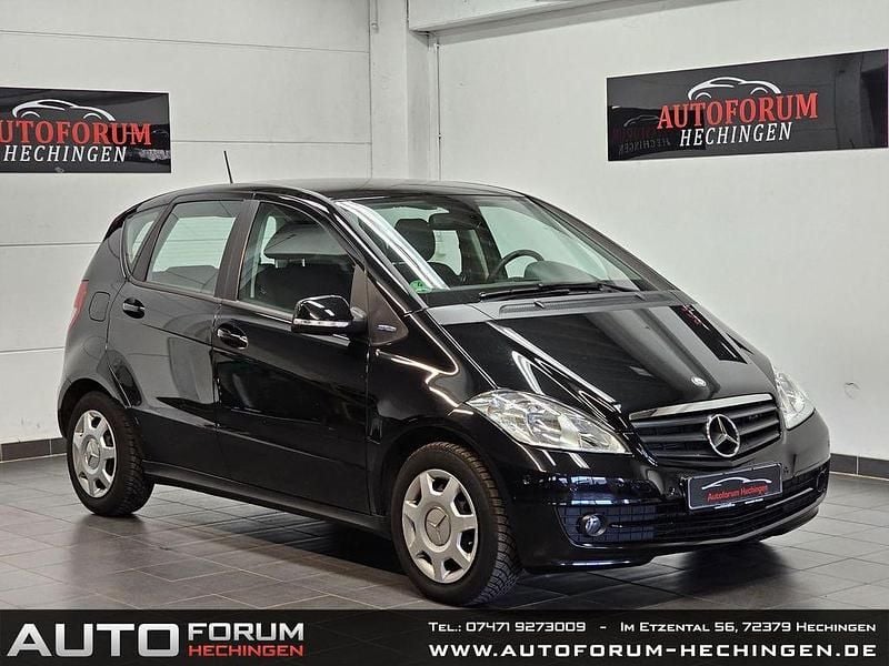 Kosmosschwarz lack Gebraucht 2012 Mercedes A160 Limousine | 7.750 € (Guter Preis) - Bild 1/4