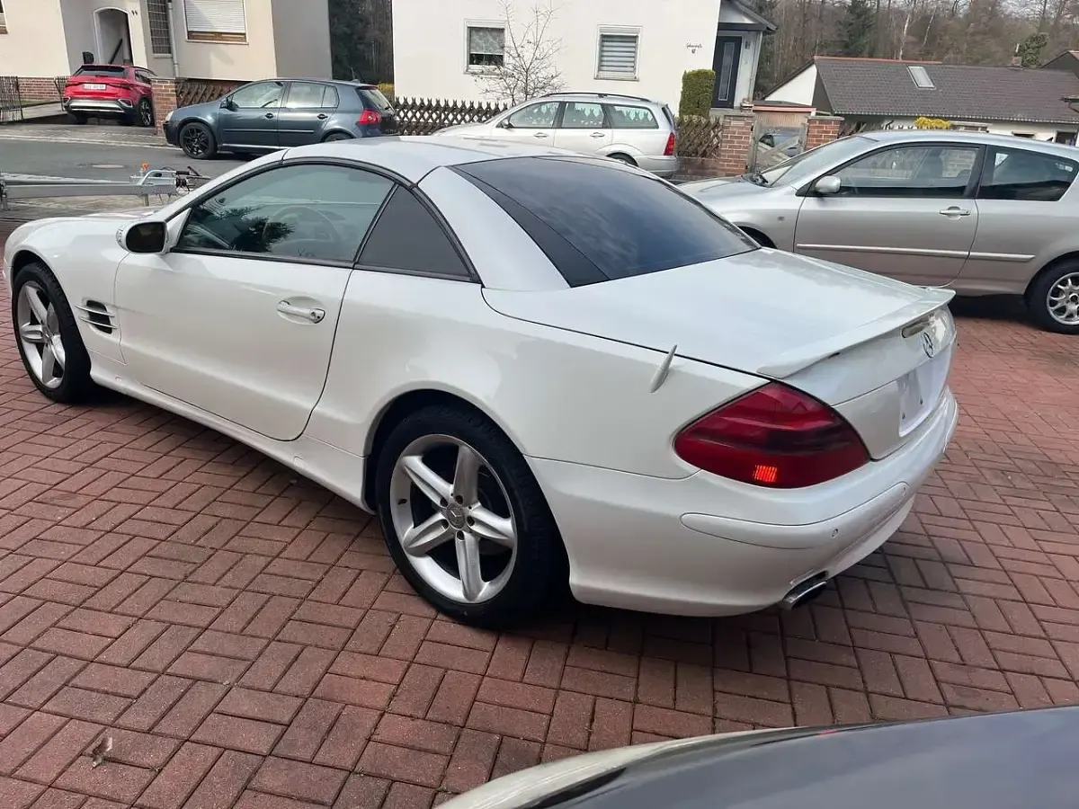 Gebraucht Mercedes SL500 306 PS (225 kW) 2006 Weiß Cabrio