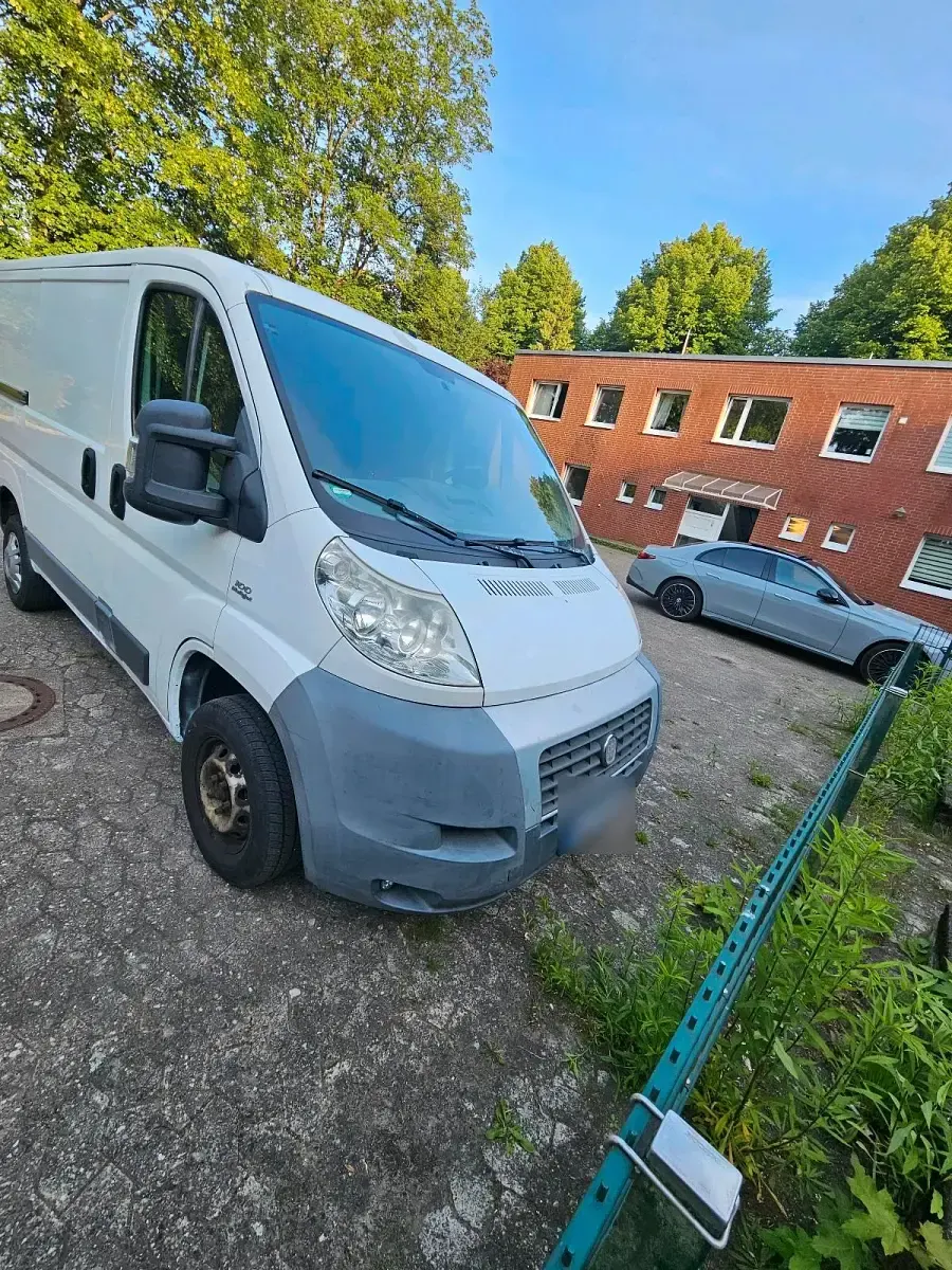 Gebraucht Fiat Ducato 101 PS (74 kW) 2011 Weiß Van