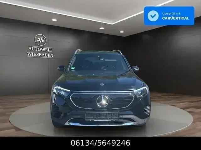 Gebraucht Mercedes EQB250 139 kW (190 PS) 2023 Schwarz SUV