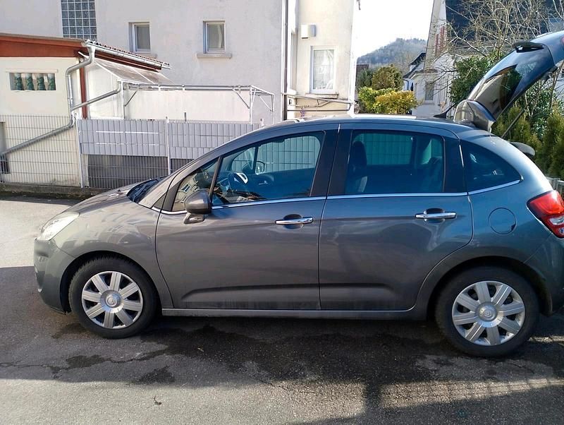 Gebraucht Citroën C3 74 PS (54 kW) 2011 Grau Limousine