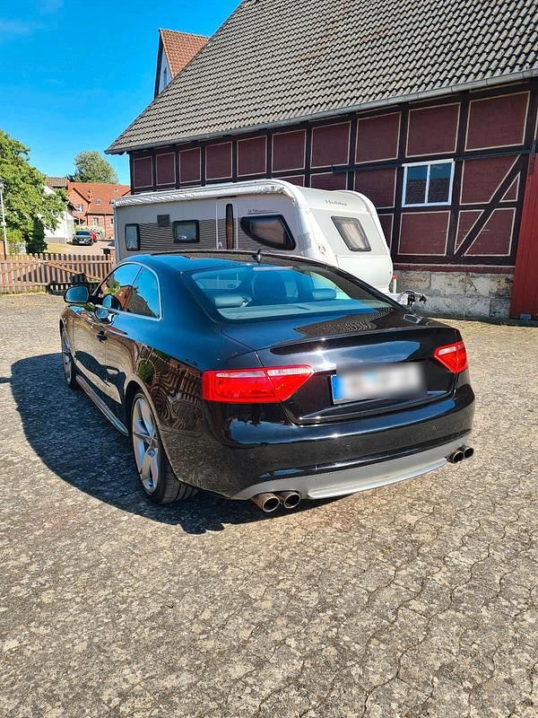 Gebraucht Audi A5 Comfort 265 PS (194 kW) 2008 Schwarz Coupé