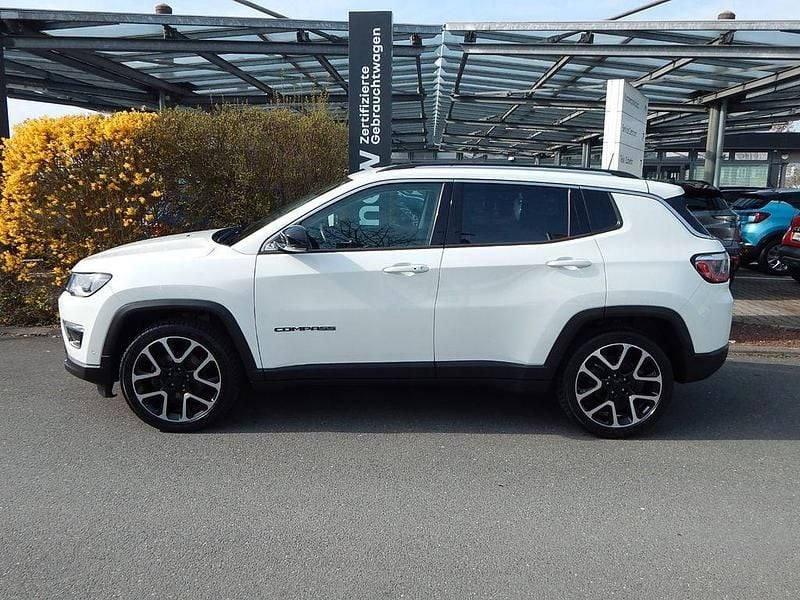 Gebraucht Jeep Compass Limited 150 PS (110 kW) 2020 Alpineweiss SUV