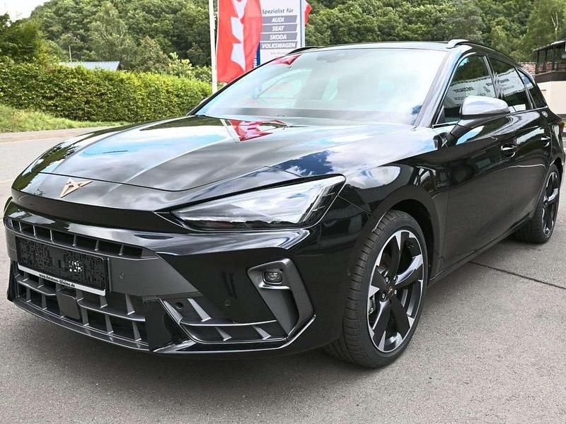 Mitternachtsschwarz Neu 2025 Cupra Leon Kombi | 33.450 € (Guter Preis) - Bild 1/4