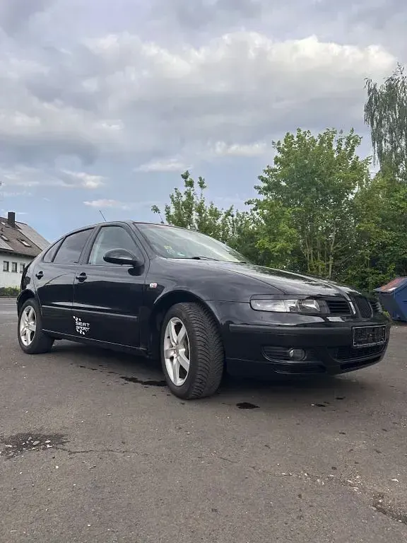 Gebraucht Seat Leon 105 PS (77 kW) 2004 Schwarz Kleinwagen