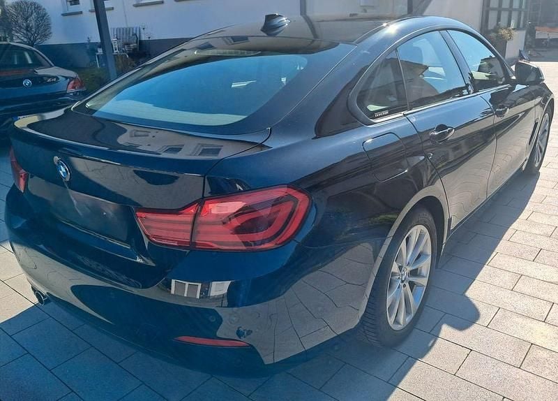 Gebraucht BMW 420 Advantage 184 PS (135 kW) 2018 Schwarz Coupé