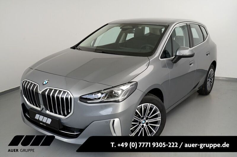 Grau Gebraucht 2024 BMW 218 Active Tourer Luxury Line Van / Kleinbus | 38.590 € (Teuer) - Bild 1/4