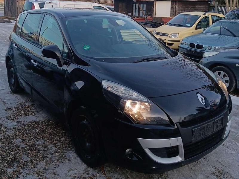 Schwarz Gebraucht 2010 Renault Scénic Dynamique Van / Kleinbus | 1.950 € (Fairer Preis) - Bild 1/4
