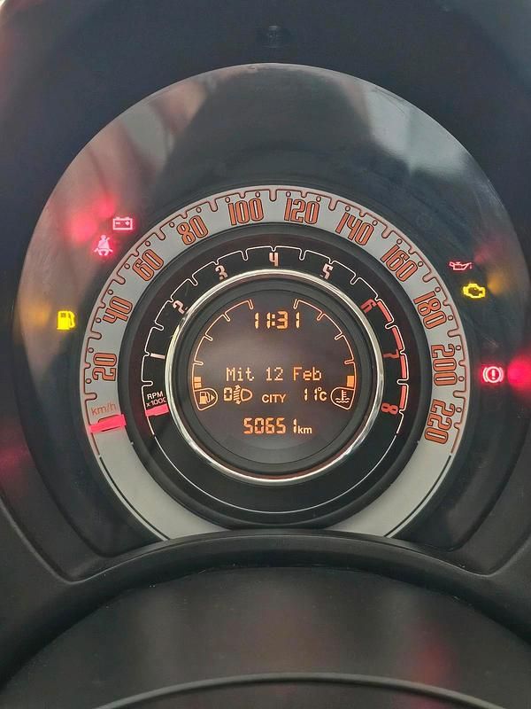 Gebraucht Fiat 500 69 PS (50 kW) 2014 Weiß Kleinwagen