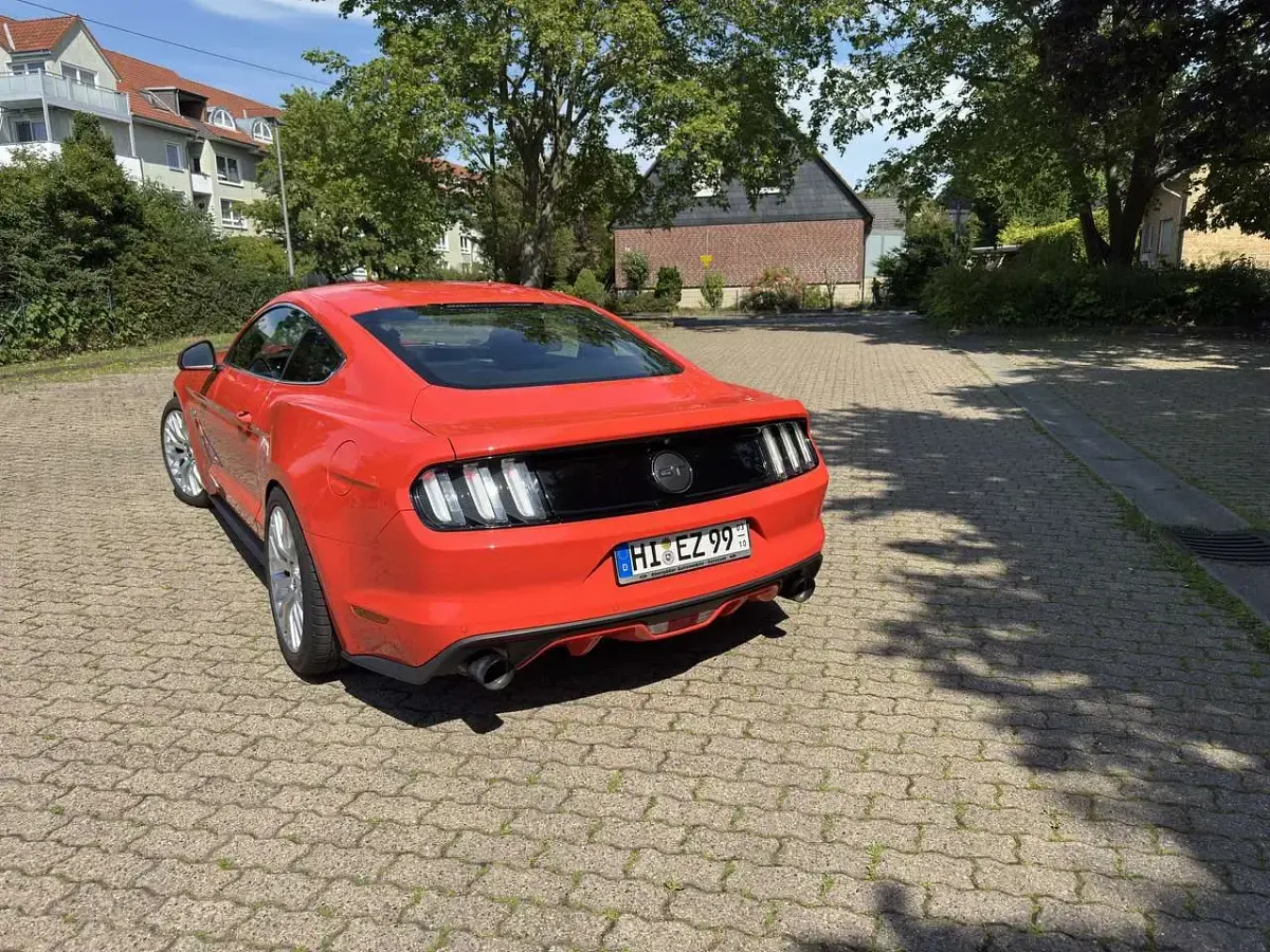 Gebraucht Ford Mustang GT Fastback 421 PS (309 kW) 2016 Coupé