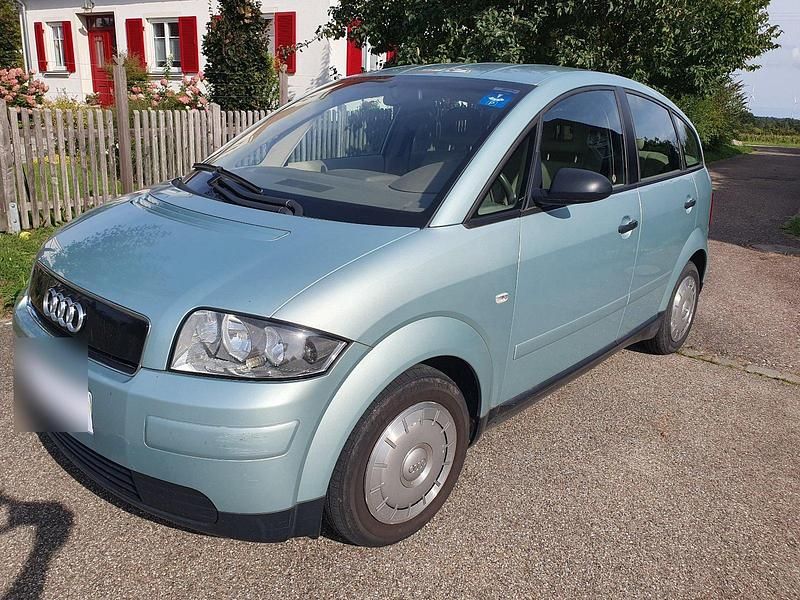 Grün Gebraucht 2001 Audi A2 Kleinwagen | 5.950 € - Bild 1/4