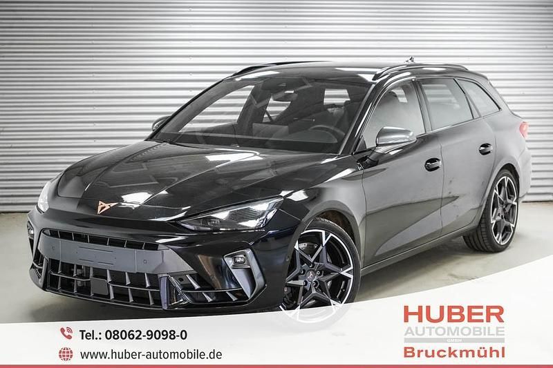 Gebraucht Cupra Leon VZ 333 PS (244 kW) 2025 Midnight black metallic (0e) Kombi