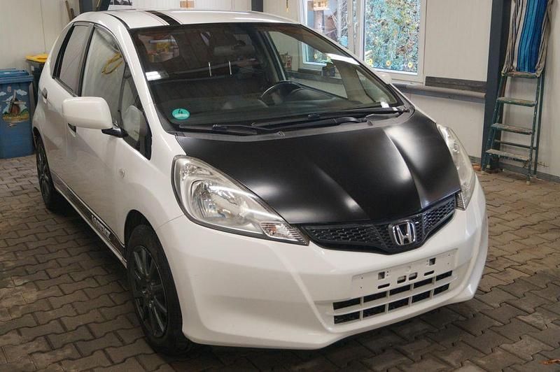Weiß Gebraucht 2011 Honda Jazz Kleinwagen | 4.800 € (Fairer Preis) - Bild 1/4