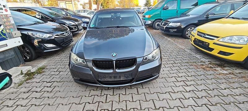 Grau Gebraucht 2008 BMW 320 Limousine | 2.699 € (Superpreis) - Bild 1/4