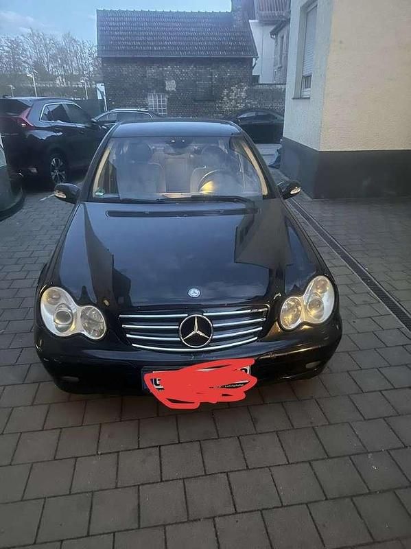 Gebraucht Mercedes 180 143 PS (105 kW) 2003 Limousine