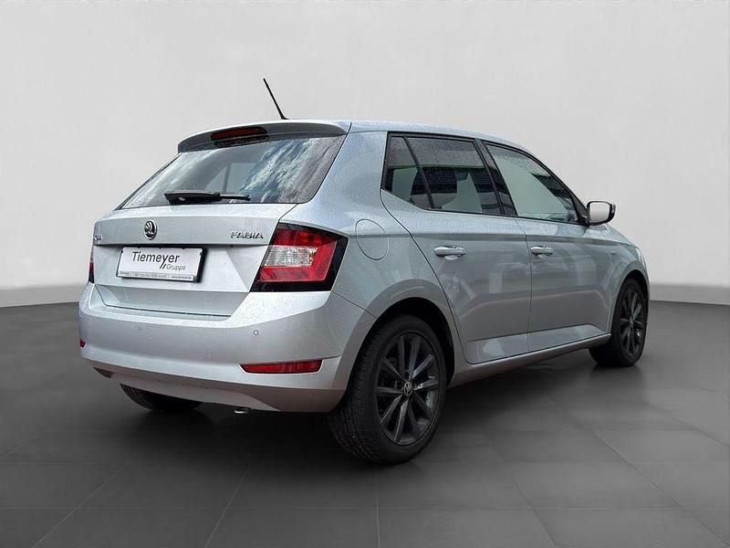 Gebraucht Skoda Fabia Soleil 60 PS (44 kW) 2019 Silber Kleinwagen