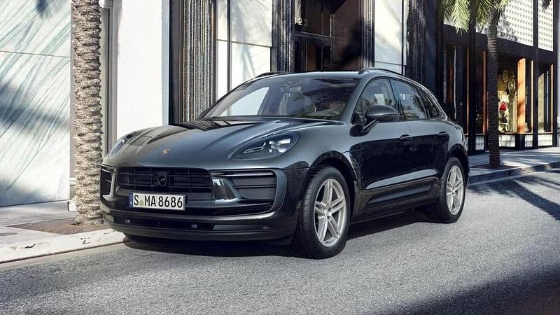 Tiefschwarzmetallic Gebraucht 2024 Porsche Macan SUV | 72.890 € (Fairer Preis) - Bild 1/4