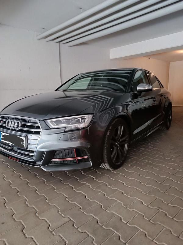 Gebraucht Audi S3 Sport 310 PS (228 kW) 2017 Grau Limousine