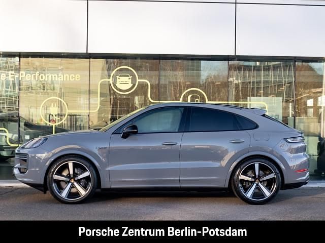 Second-hand Porsche Cayenne Black Edition 470 CP (345 kW) 2026 Gri SUV
