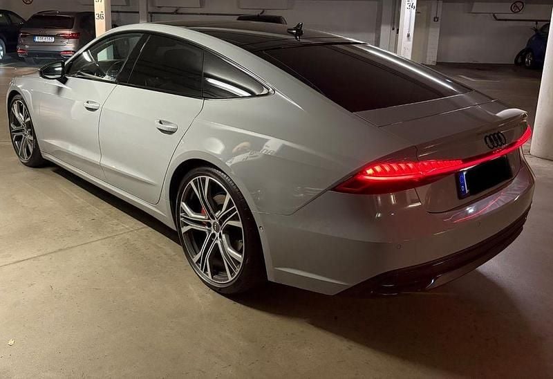 Grau Gebraucht 2018 Audi A7 Ambiente Kleinwagen | 46.900 € (Etwas zu teuer) - Bild 1/4